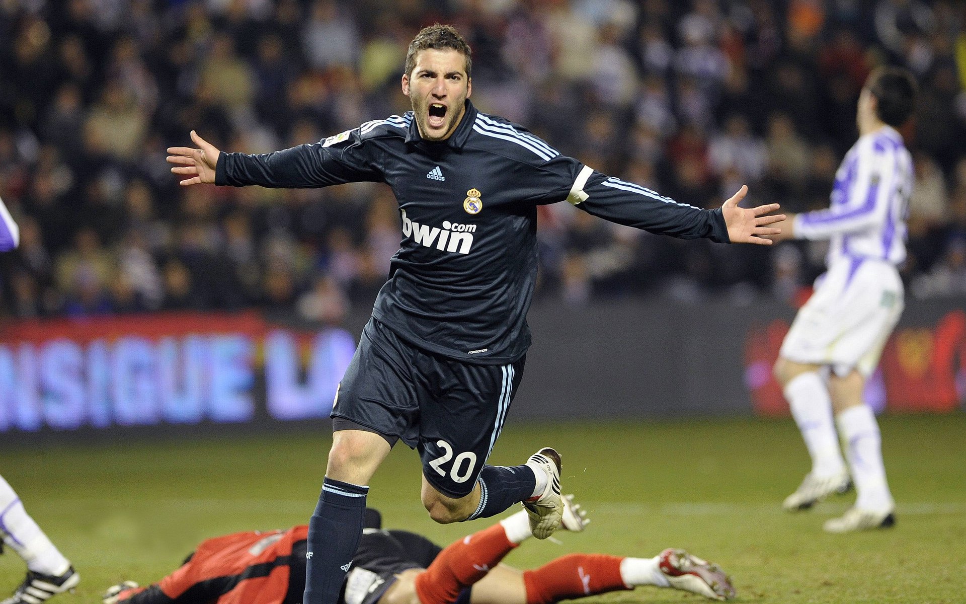 CBA全明星技巧挑战赛，赵继伟上演速度奇迹，赵继伟cuba